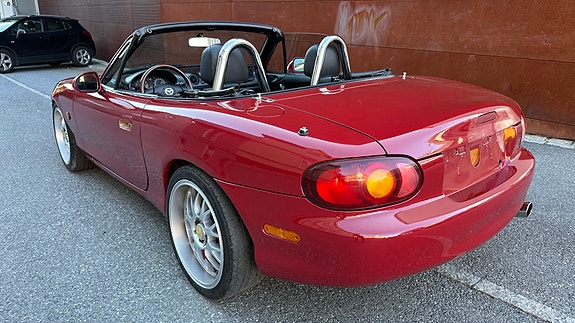 Mazda MX-5 3 of 30