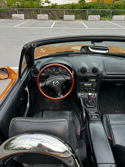 Mazda MX-5 16 of 30