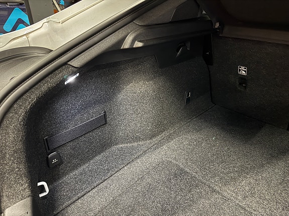 Polestar 2 15 of 16