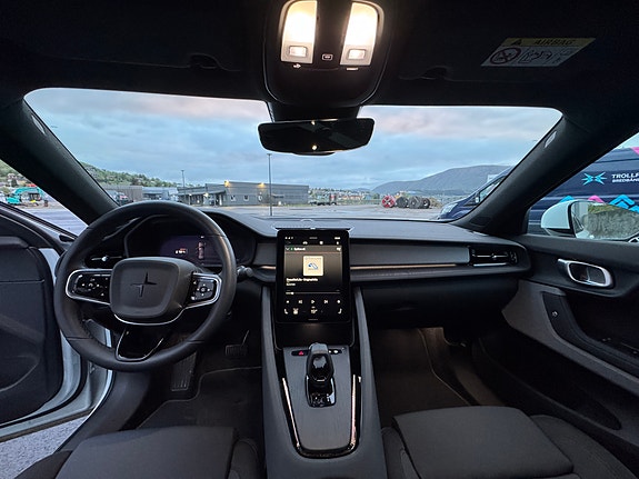 Polestar 2 8 of 16