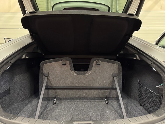 Polestar 2 14 of 16