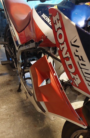 Honda VF500F-II 4 of 15