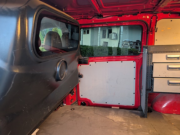 Mercedes-Benz Vito 119 13 of 17