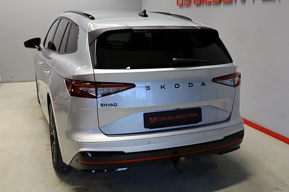 Skoda Enyaq RS 5 of 13