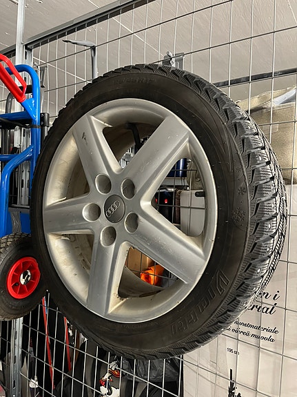 Product image 5 of 7