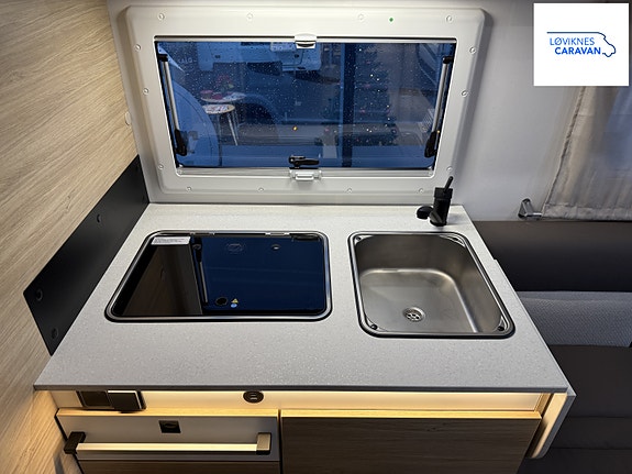 Challenger 318 ULTIMATE EDITION - Nyhet! - Queenbed - Adaptiv Cruisekontroll 20 of 30