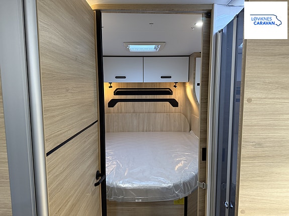 Challenger 318 ULTIMATE EDITION - Nyhet! - Queenbed - Adaptiv Cruisekontroll 30 of 30