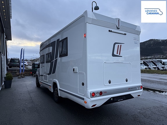 Challenger 318 ULTIMATE EDITION - Nyhet! - Queenbed - Adaptiv Cruisekontroll 5 of 30