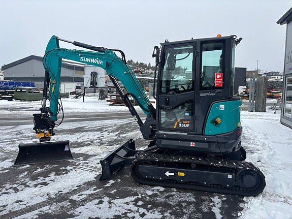 Sunward SWE35UF  4100kg 3 of 5