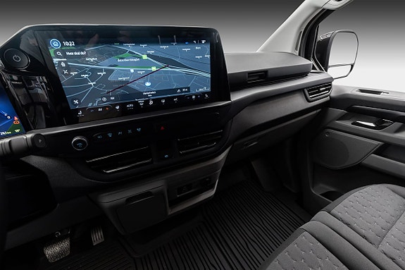 Ford Transit Custom 15 of 28