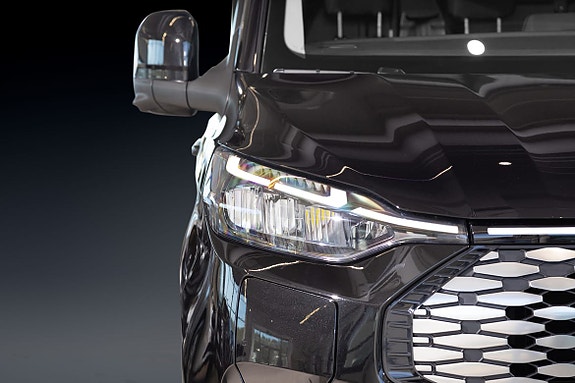 Ford Transit Custom 4 of 28