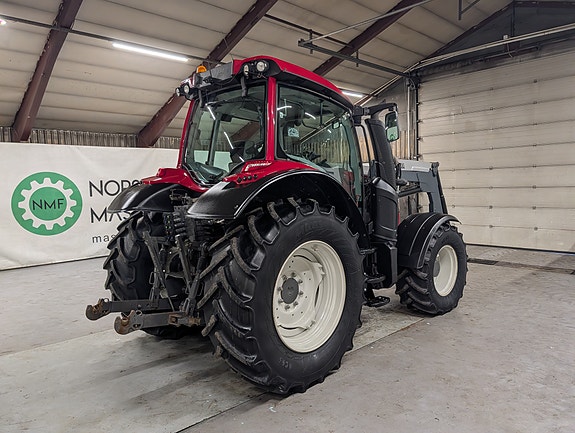 Valtra N104 Hitech 5 of 16