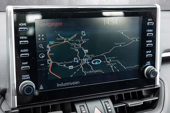 Toyota RAV4 Plug-in Hybrid 20 of 27