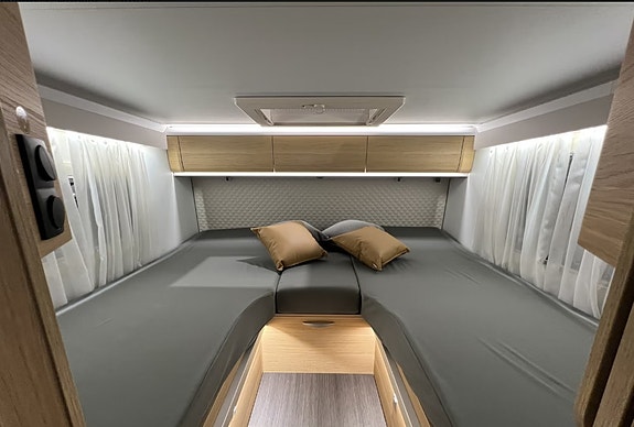 Adria NY PRIS.  Matrix Plus 670 SL. AC i bodel, luft bakaksel, solcelle,lithium. 28 of 30