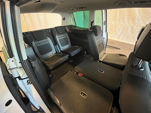 Volkswagen Sharan 15 of 24