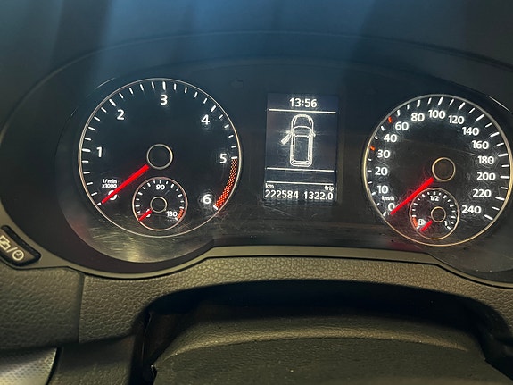 Volkswagen Sharan 16 of 24
