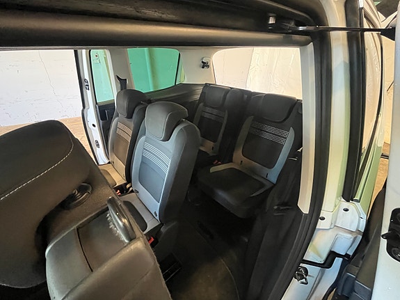 Volkswagen Sharan 23 of 24