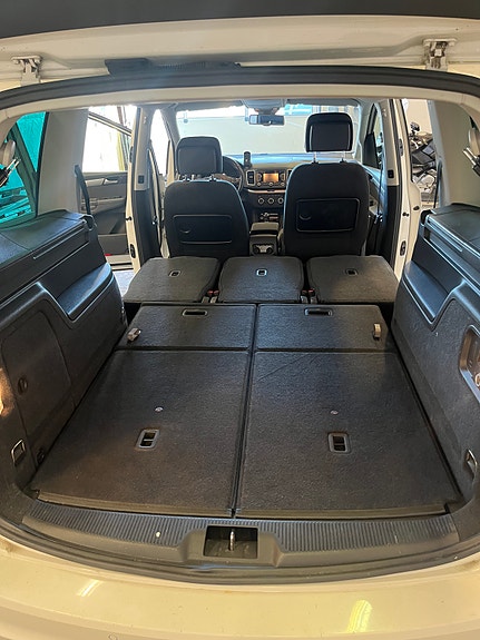 Volkswagen Sharan 12 of 24