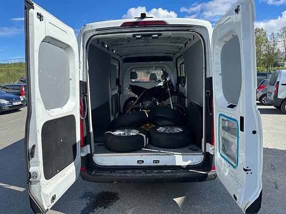 Maxus e-Deliver 9 9 of 18