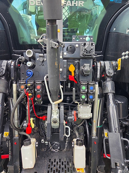 Deutz Fahr 6210 ttv warrior 10 of 27