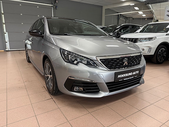 Peugeot 308 SW 5 of 5