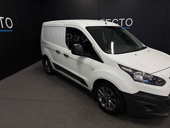 Ford Transit Connect 3 of 5