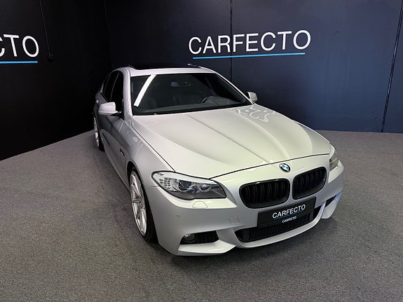BMW 530d 2 of 5