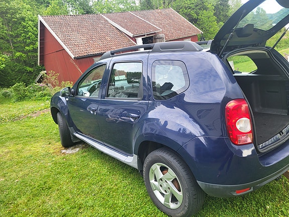 Dacia Duster 3 of 12