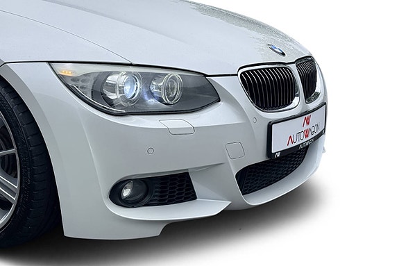 BMW 335i 9 of 30