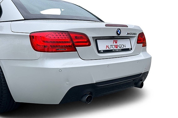 BMW 335i 12 of 30