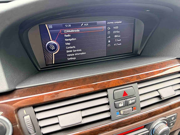 BMW 335i 19 of 30