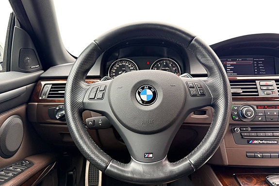 BMW 335i 28 of 30