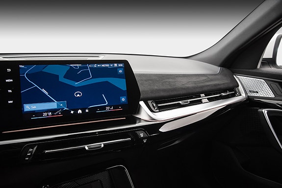 BMW iX2 19 of 26