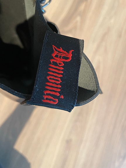Product image 9 of 9