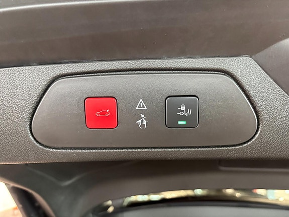 Opel Grandland X 16 of 30