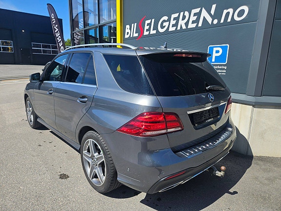 Mercedes-Benz GLE500 e 5 of 5