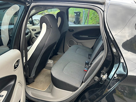 Renault Zoe 18 of 19