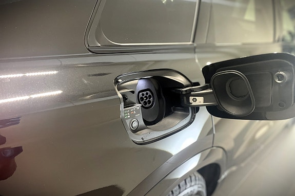 Audi Q6 e-tron 14 of 30