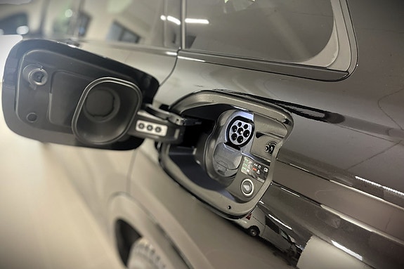 Audi Q6 e-tron 15 of 30