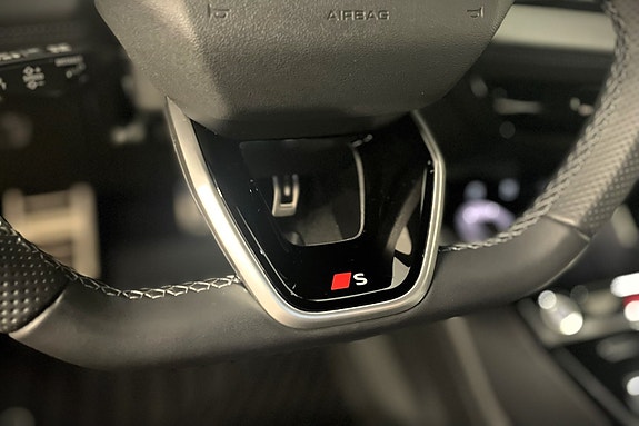 Audi Q6 e-tron 23 of 30