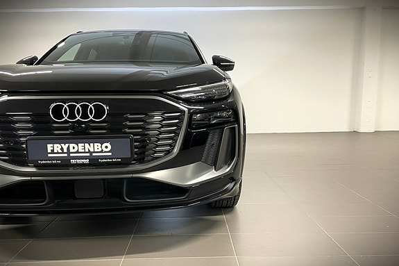 Audi Q6 e-tron 10 of 30