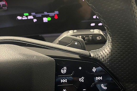 Audi Q6 e-tron 24 of 30