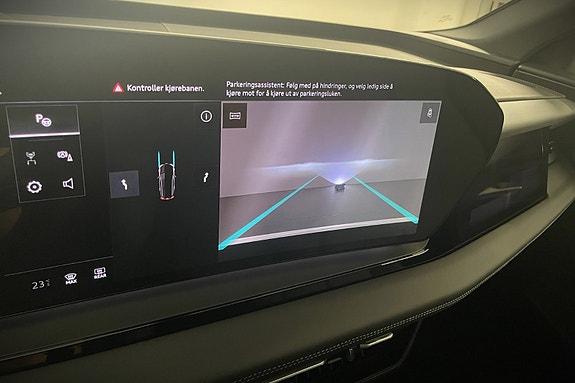 Audi Q6 e-tron 26 of 30