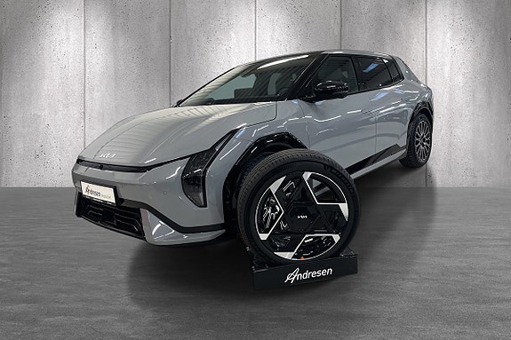 Kia EV4 5 of 20