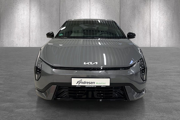 Kia EV4 3 of 20