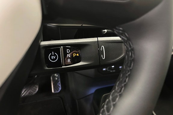 Kia EV4 19 of 20
