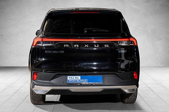 Maxus Euniq 6 4 of 5