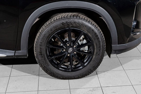 Maxus Euniq 6 9 of 27