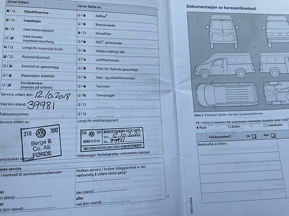 Volkswagen Amarok 21 of 25