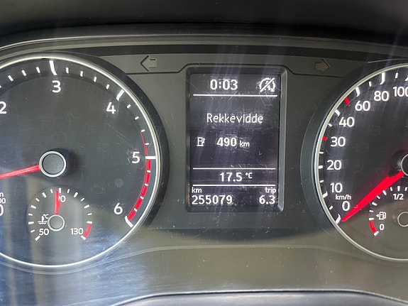 Volkswagen Amarok 19 of 25
